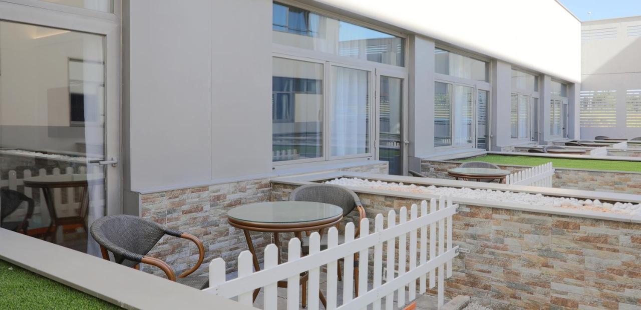 Hotel Villa Odon Villaviciosa de Odón Екстериор снимка