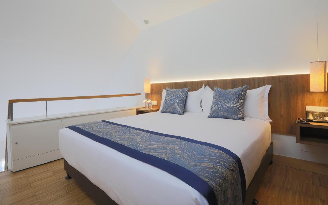 Hotel Villa Odon Villaviciosa de Odón Екстериор снимка